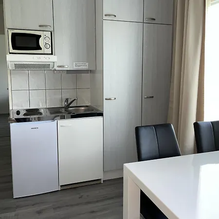 Kontio 汽车旅馆 2*